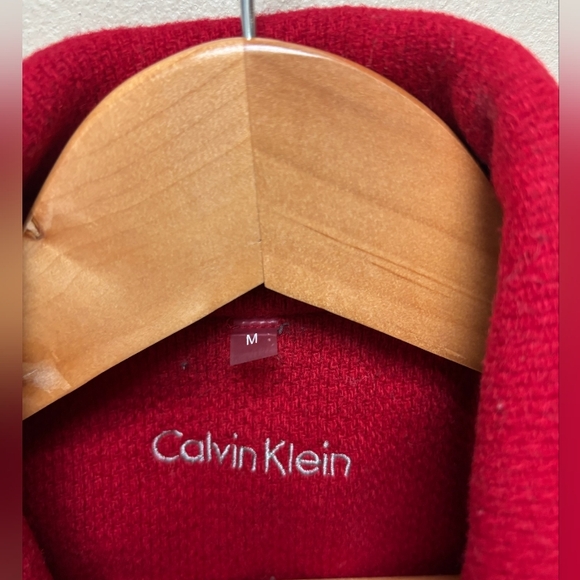 Calvin Klein size M red coat with belt - Picture 3 of 5